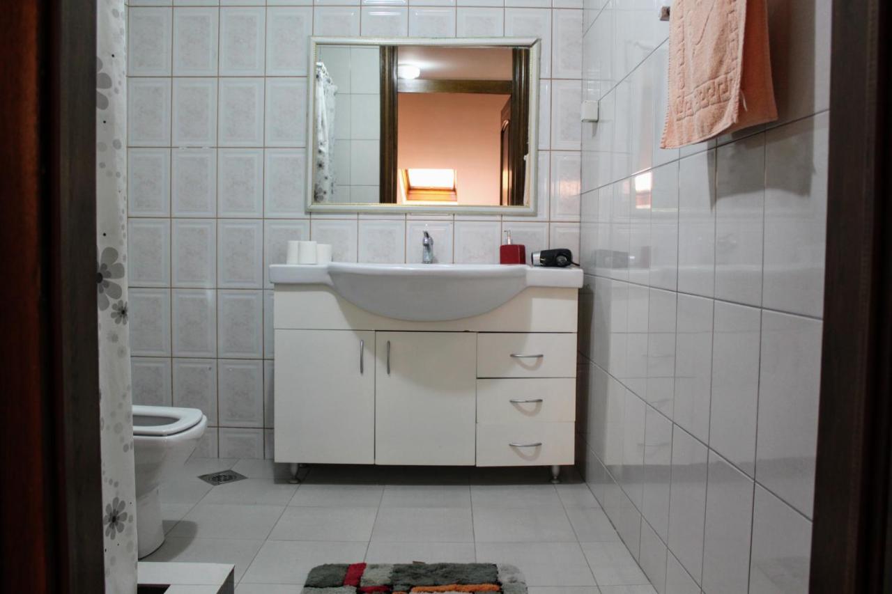 Urban Boutique Hotel Приштина Экстерьер фото